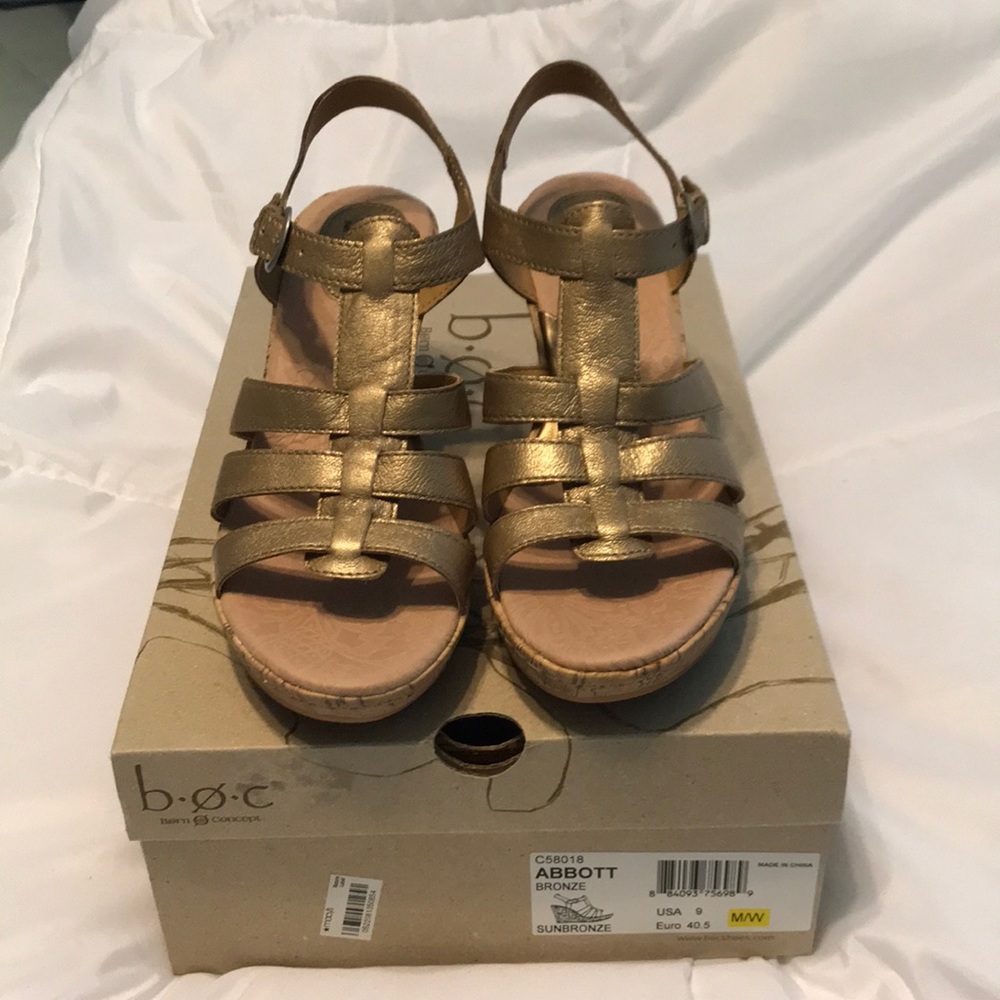 Born boc bronze cork wedge sandals sz 9 new